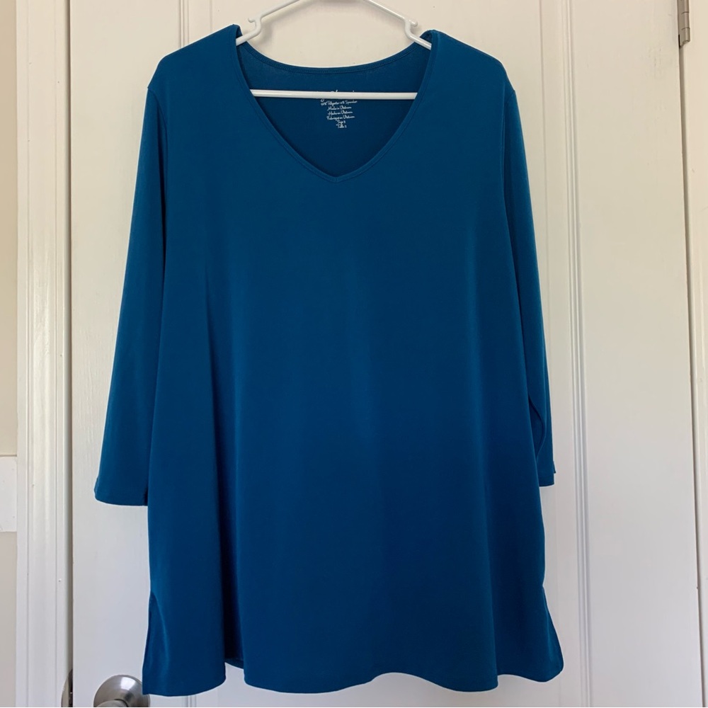 Chicos Blue Size 3 Top V Neck 3/4 Sleeve Loose Fit XL Flowy Work Career